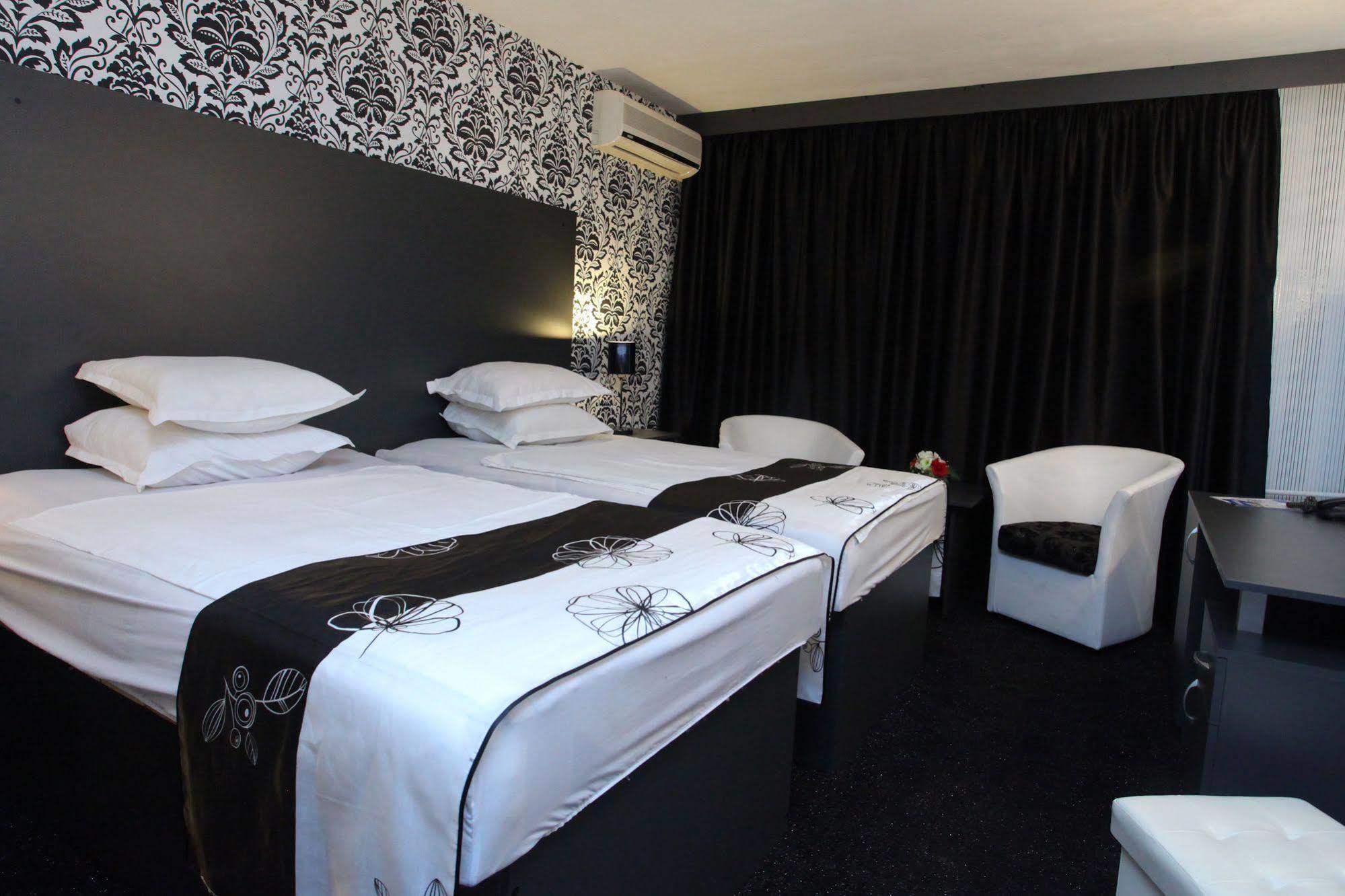 Grand 4* Șumen