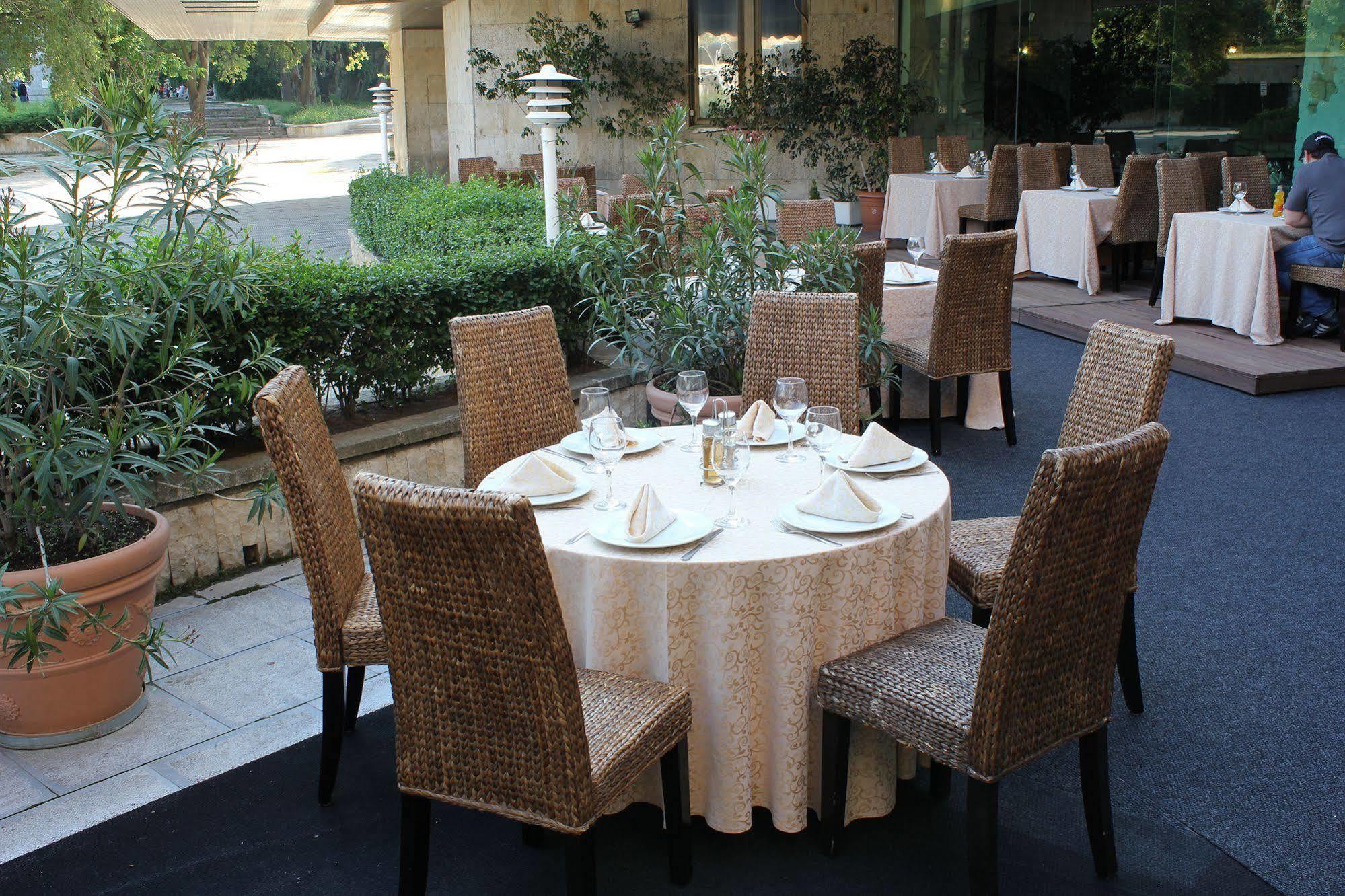 Hotel Grand