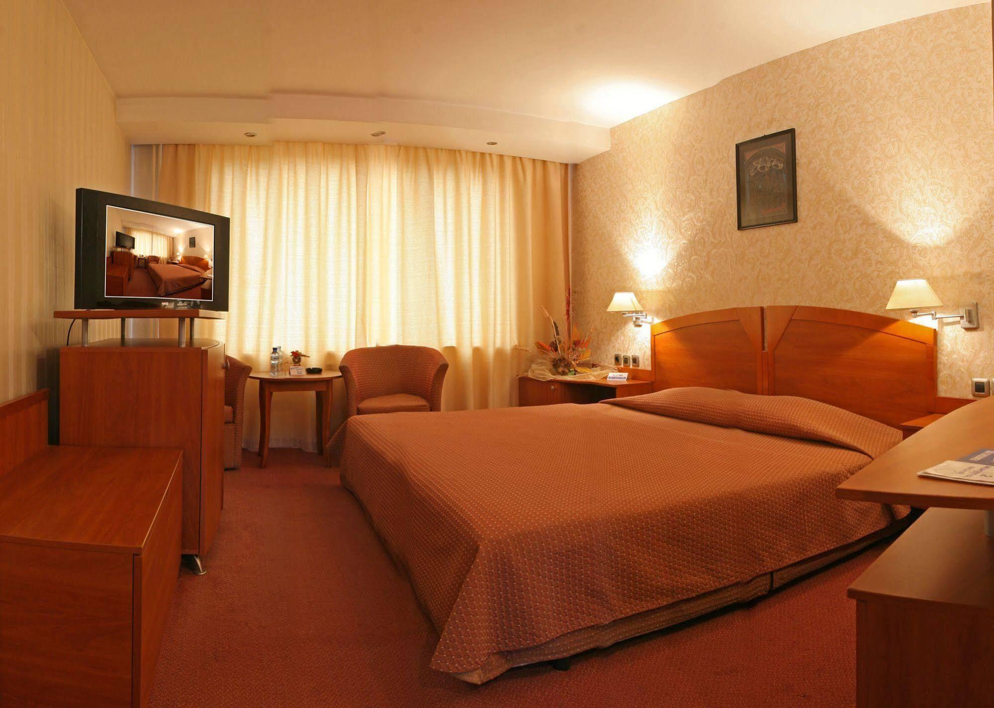Hotel Grand Șumen